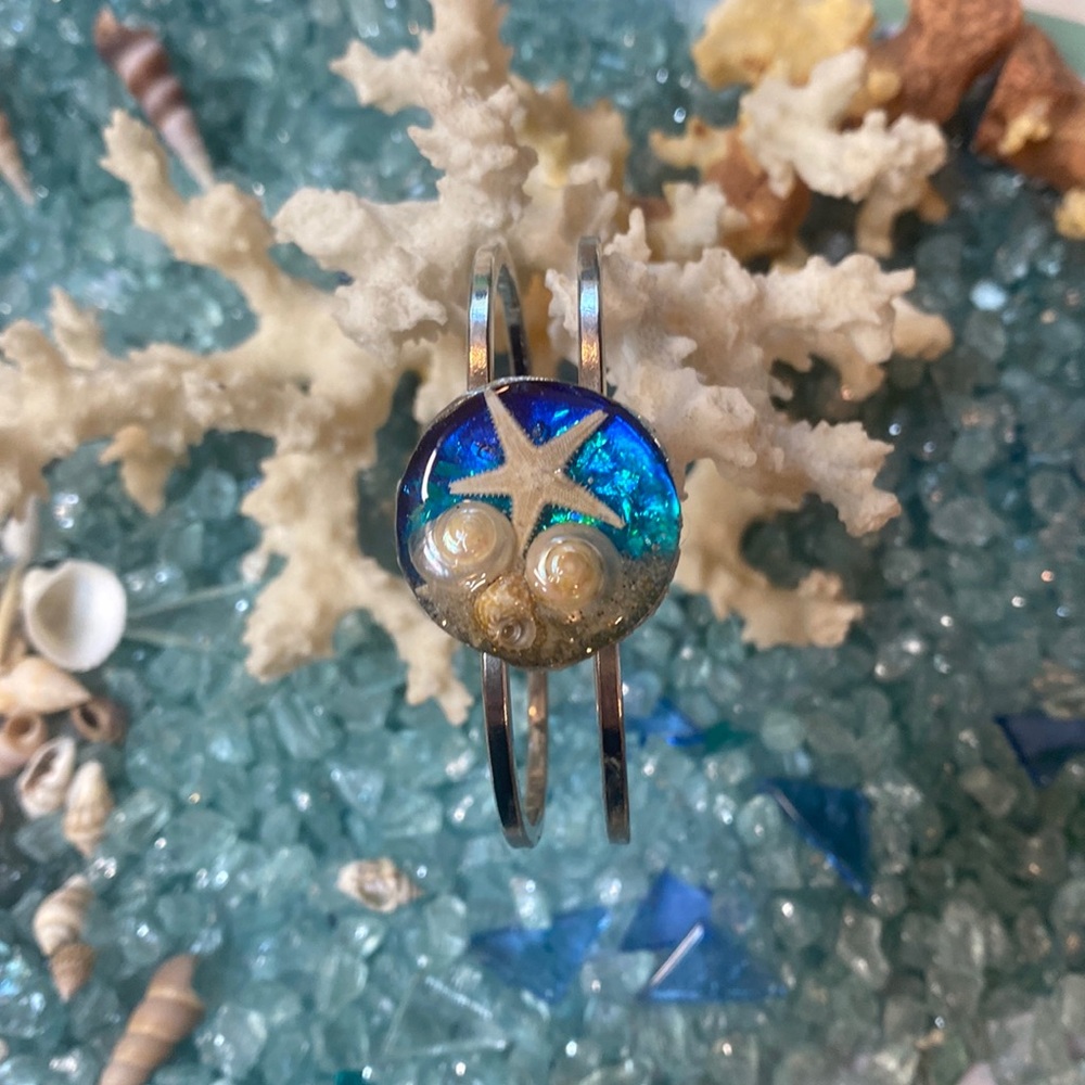 Starfish, Seashell, sand and glitter cuff bracelet
